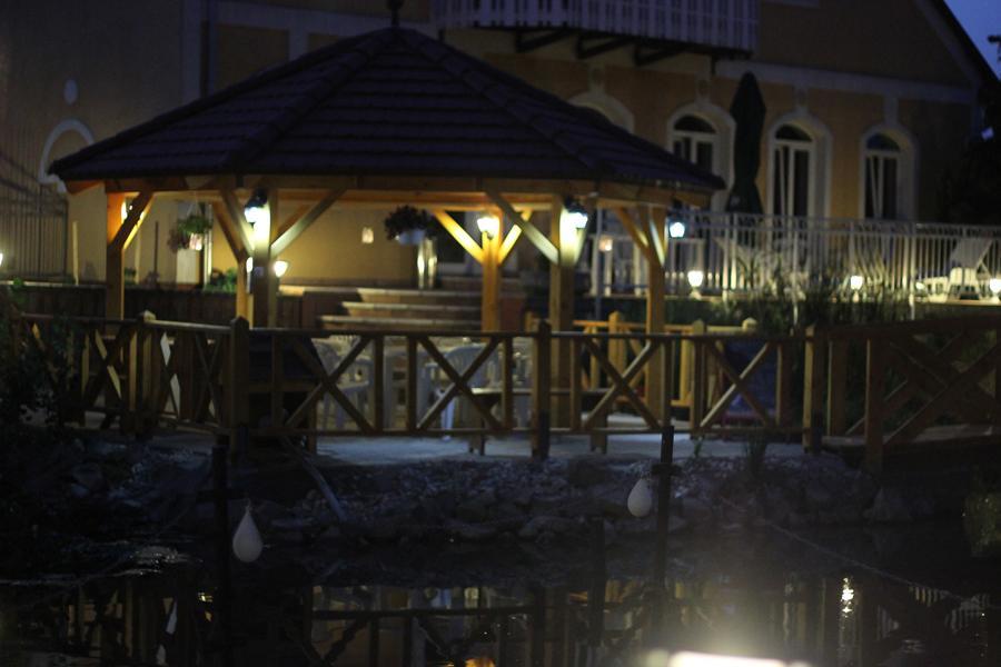 Hotel Áldos Panzió Farád Exterior foto